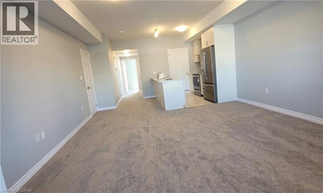 Building Photo - 140 Oat Ln
