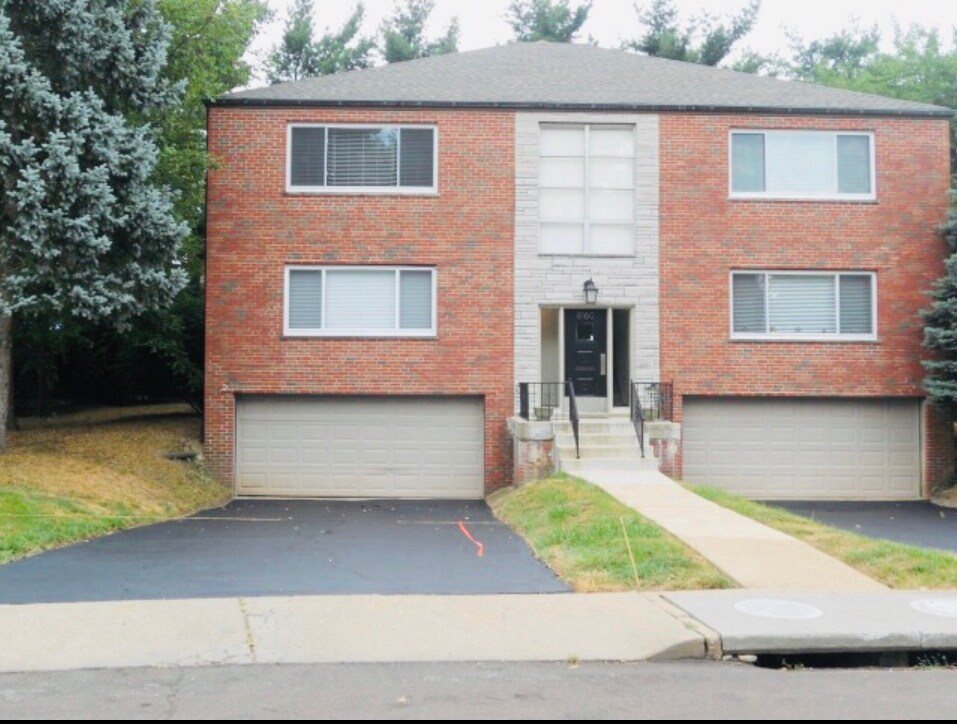 Primary Photo - 8160 Whitburn Dr