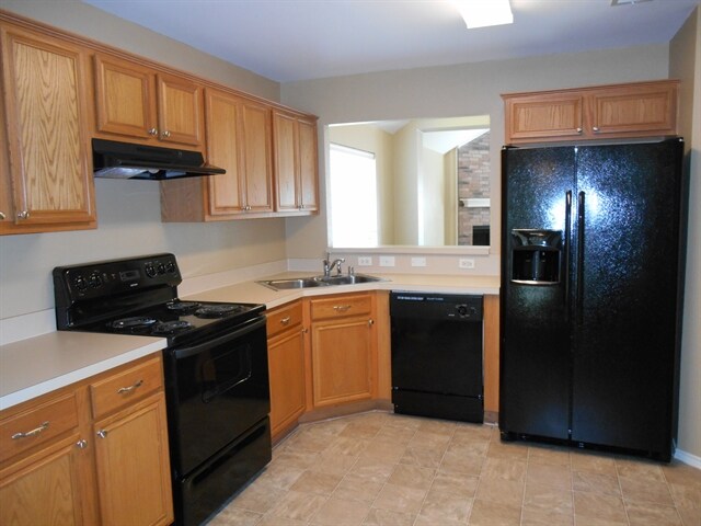 Building Photo - 2809 Mitchell Ln