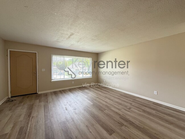 Foto del edificio - 3973 Teakwood Dr