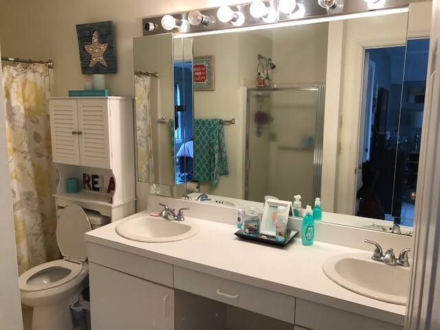 Bathroom 1 - 48 Collura Ln
