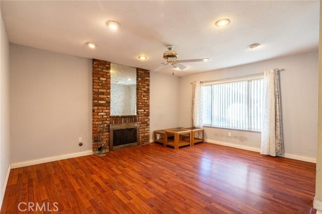 Building Photo - 324 S Palo Cedro Dr