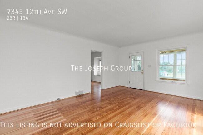 Building Photo - Charming 2BD/1BA Home in Delridge!