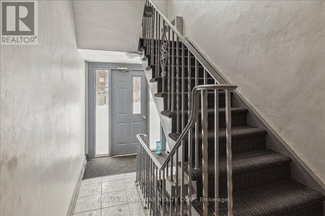 Building Photo - 1023 Churchill Ave