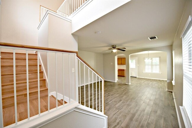 Building Photo - 1403 Catalina Dr