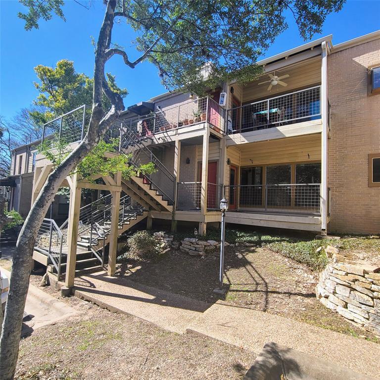6600 Valleyside Rd Unit D20, Austin, TX 78731 Condo for Rent in