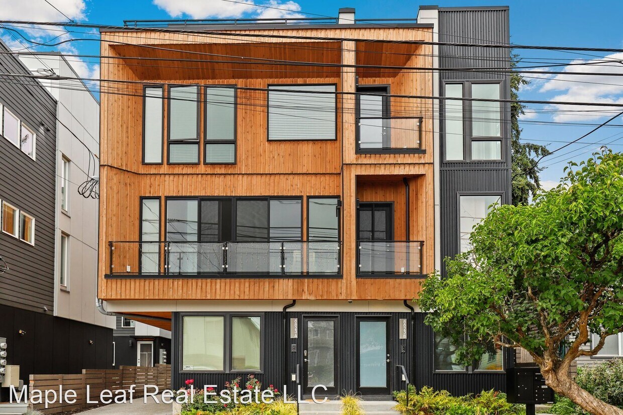 2 br, 2 bath House 8825A Midvale Ave N House Rental in Seattle, WA