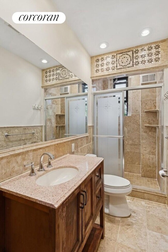 Foto del edificio - 175 Claremont Ave