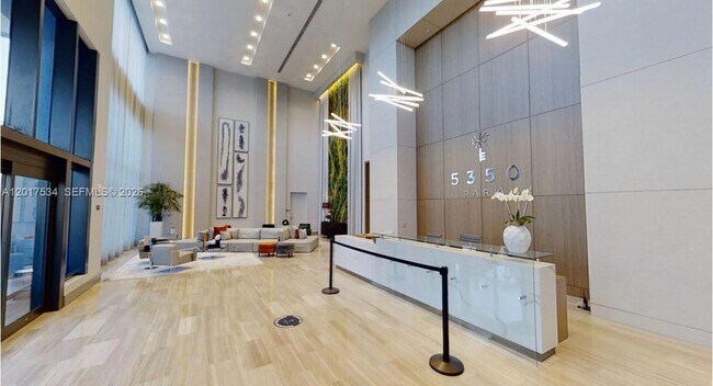 Foto del edificio - 5350 NW 84th Ave