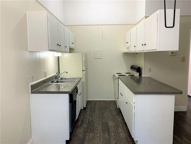 Foto del edificio - 710 W 34th St