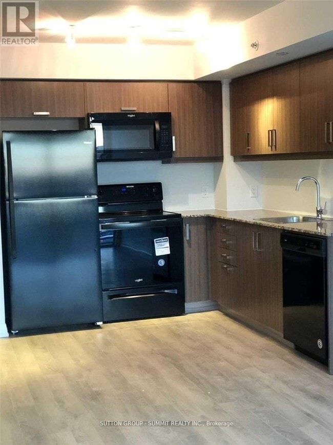 Building Photo - 30 Meadowglen Pl