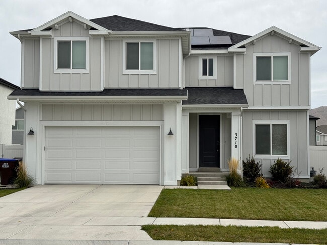 Building Photo - 3718 N Browning St Building Photo - 3718 N Browning St