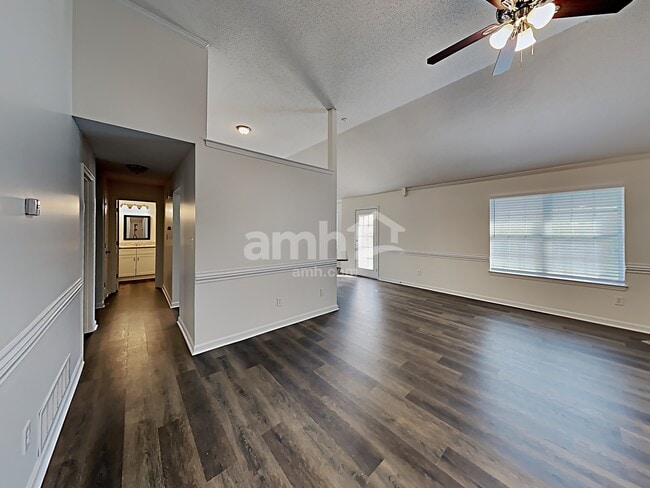 Foto del edificio - 2383 Bethany Dr