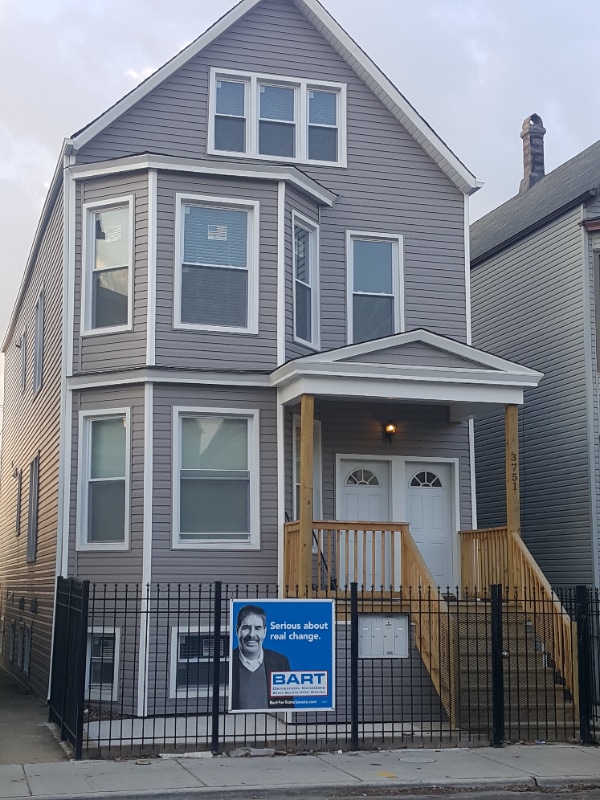 Photo - 3751 W Diversey Ave Apartment