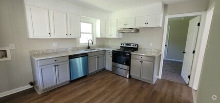 Building Photo - 2820 Coronada Pkwy