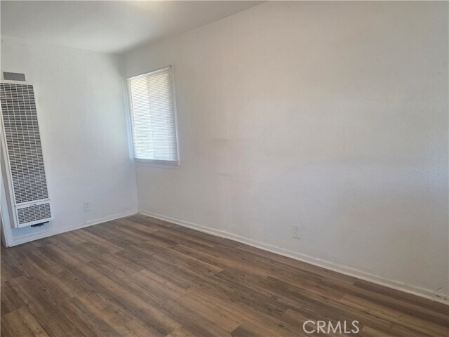 Building Photo - 517 N Rural Dr