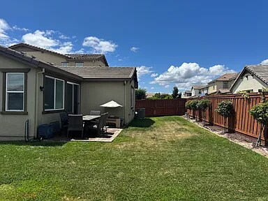Foto del edificio - 2329 Middlebury Dr