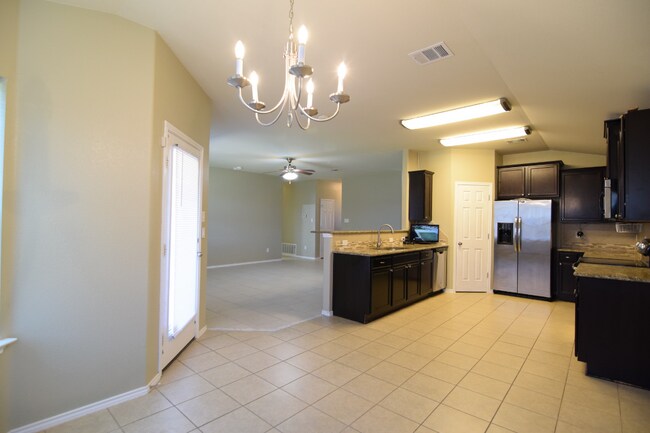 Building Photo - 6306 Creek Land Rd