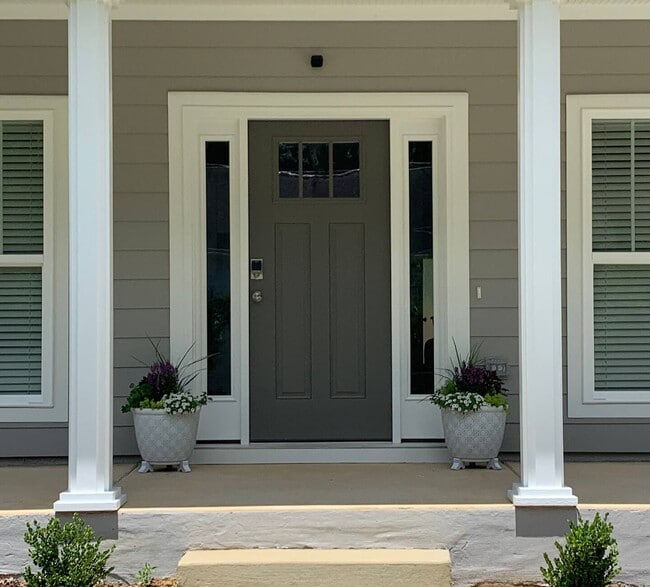 Photo - 2304 9th St House