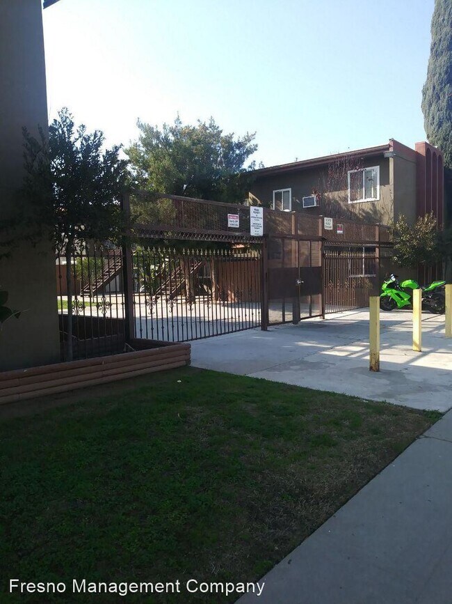 Building Photo - 1331-1349 E San Bruno Ave