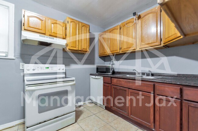 Foto del edificio - 3820 Stuart St