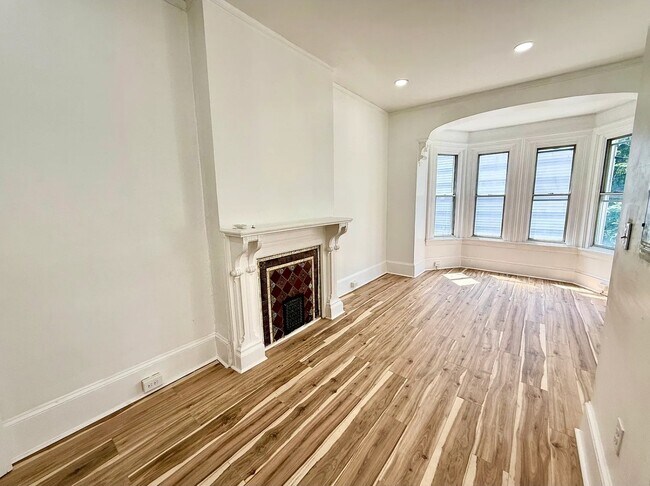 Foto del edificio - 4024 Spring Garden St