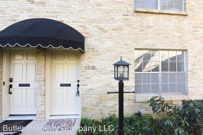 Building Photo - 2 br, 1.5 bath House - 7710 B Royal Lane U...