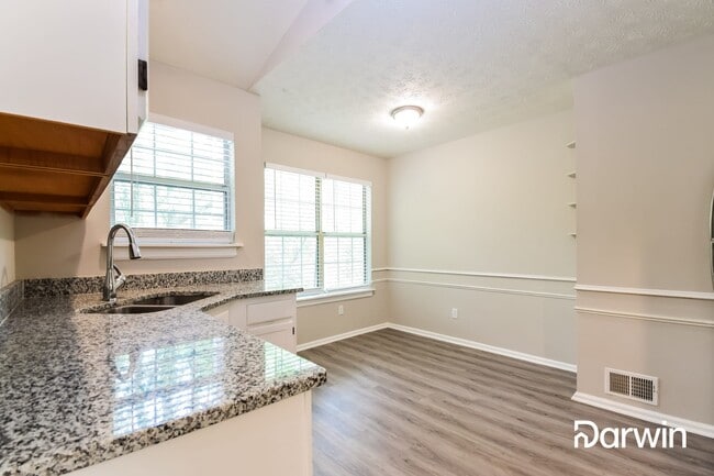 Building Photo - 2375 Anamanda Close, Norcross, GA 30071