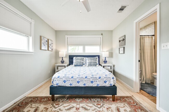 Foto del edificio - 21923 Frio Dr