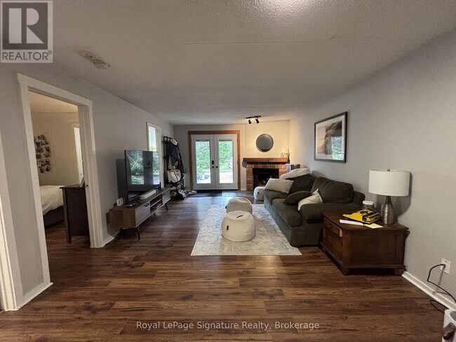 Photo du bâtiment - 11 Dawson Dr