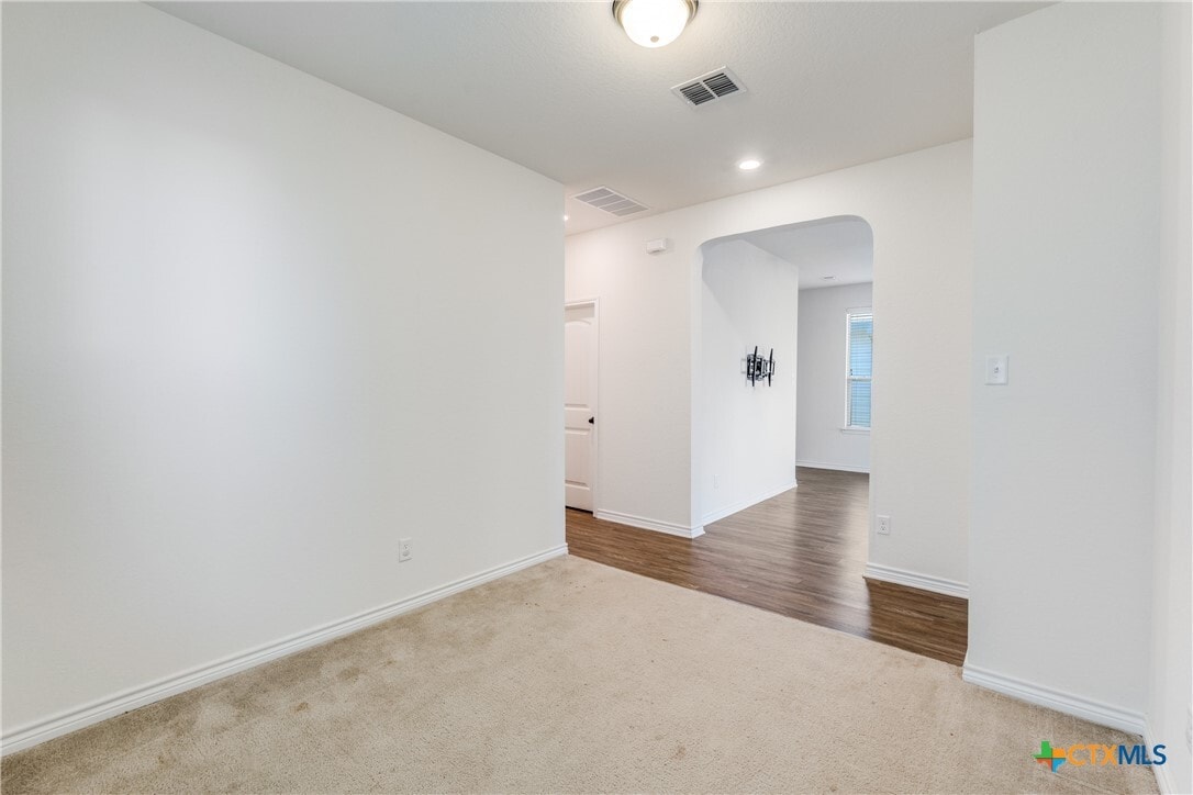 Foto del edificio - 1999 Wind Chime Wy