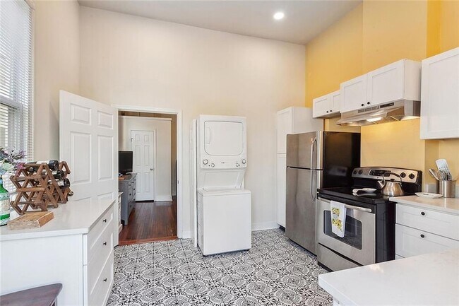 Foto del edificio - 2721 General Taylor St