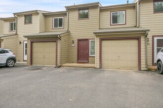 Building Photo - 3172 Buckboard Dr