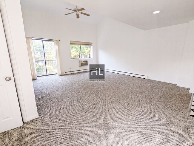 Foto del edificio - ELIOT AVENUE