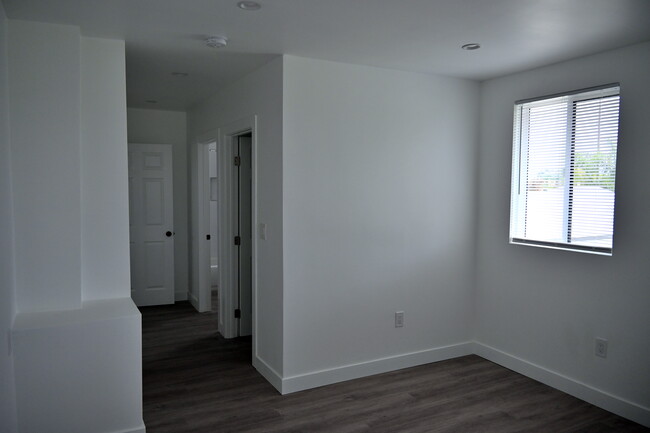 Foto del edificio - 13536 Remington St