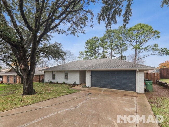 Building Photo - 3 Bedroom Single Family Home in Grapevine