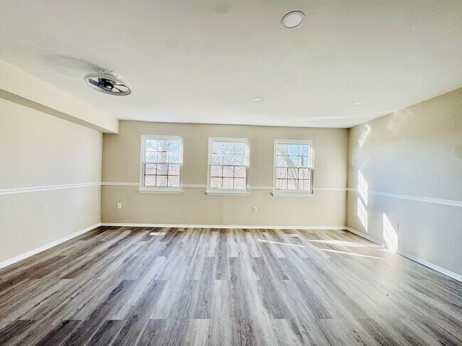 Foto del edificio - 40 Badger Gate Ct