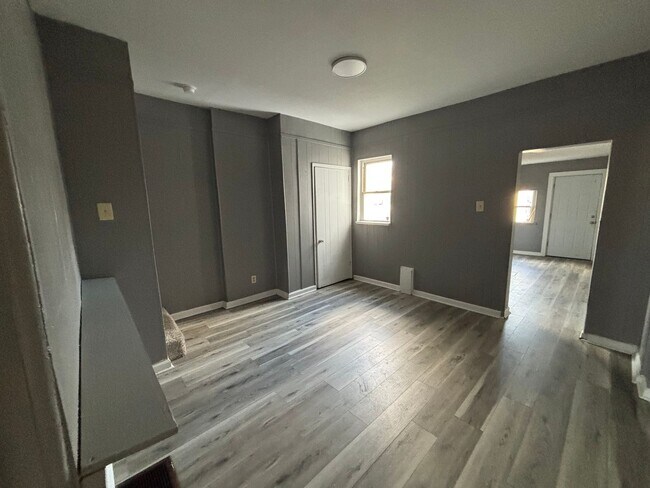 Foto del edificio - 310 E 16th Ave