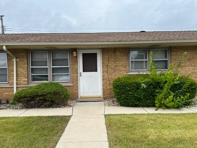 Primary Photo - 16019 Laramie Ave