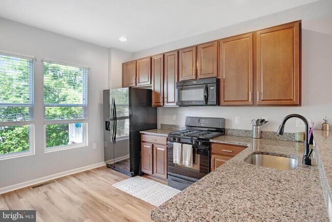 Foto del edificio - 17141 Gibson Mill Rd