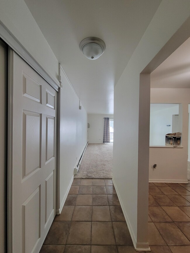 Building Photo - 2214 S Goebbert Rd