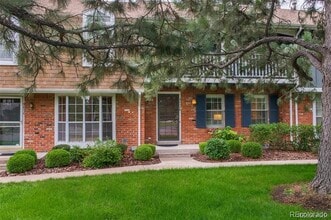 Building Photo - 9030 E Cherry Creek S Dr