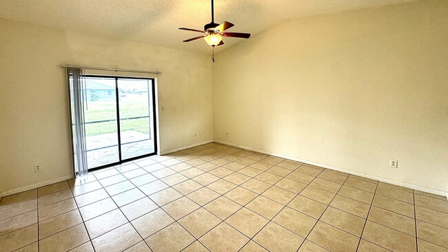 Photo - 431 Hancock Bridge Pkwy House