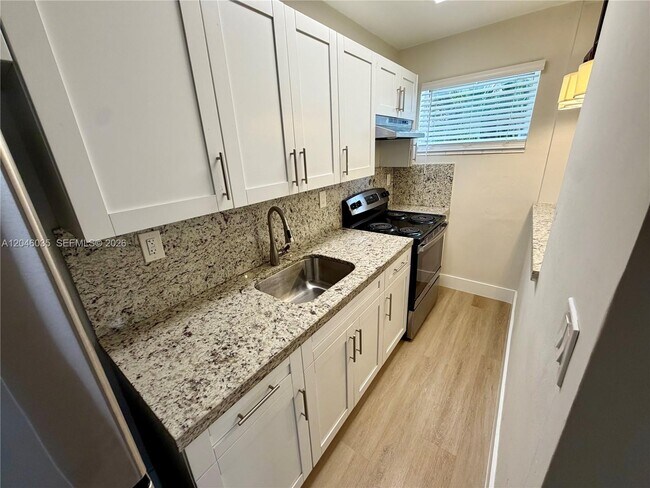 Foto del edificio - 11344 SW 2nd St