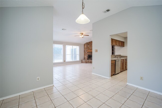 Building Photo - 8319 Wind Willow Dr