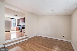 Building Photo - 937 Christian St