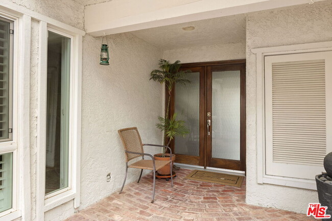 Building Photo - 2484 Angelo Dr