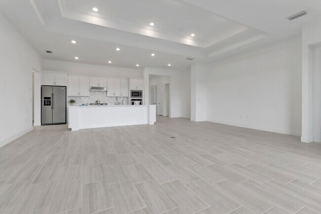 Building Photo - 1856 Terreno Blvd