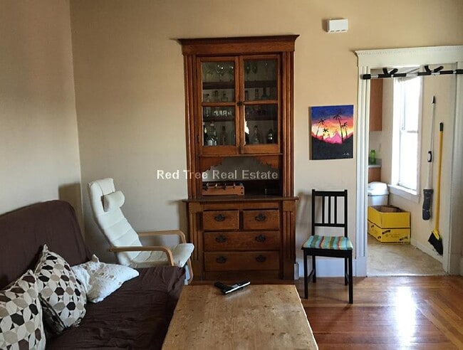 Foto del edificio - 296 Highland Ave