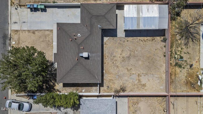 Foto del edificio - 1135 W Pillsbury St